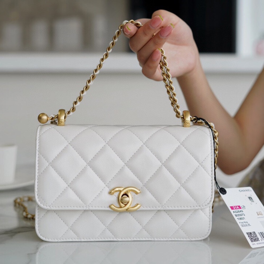 CHANEL MINI PERFECT FIT FLAP BAG CHANEL MINI PERFECT FIT FLAP BAG