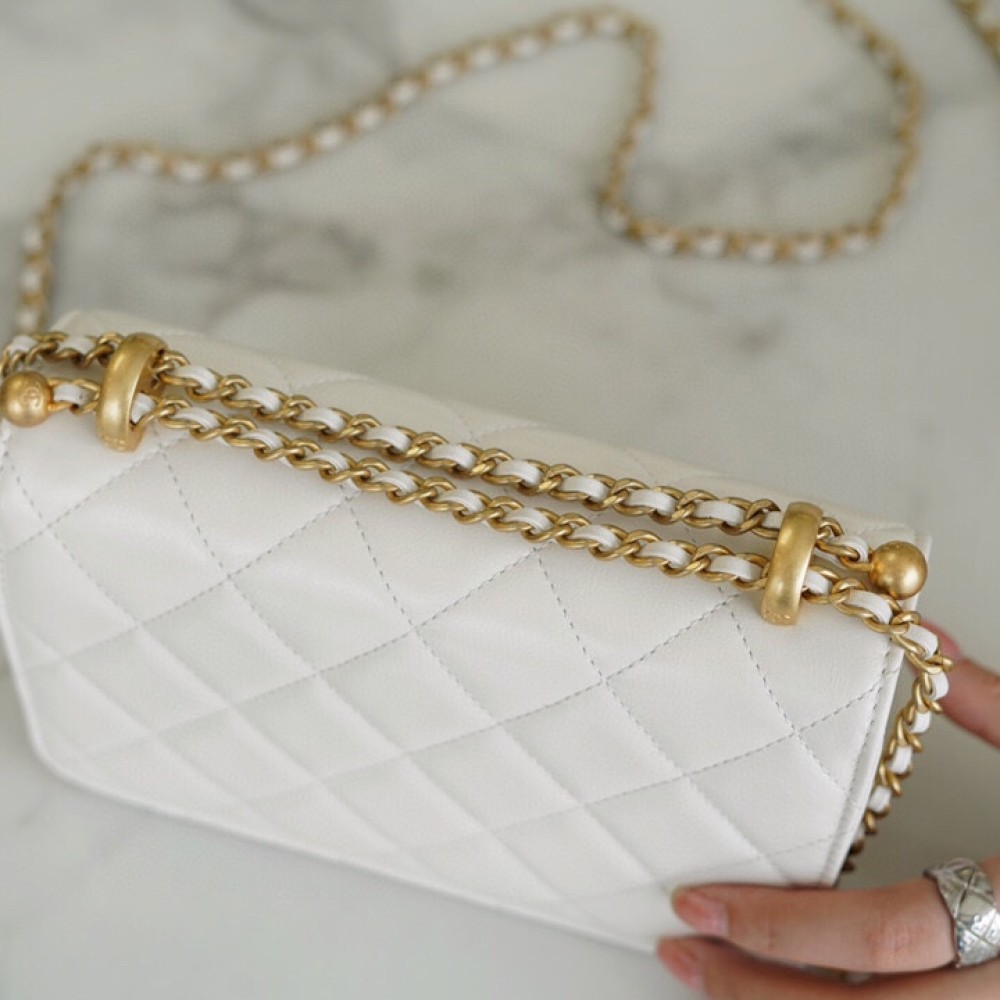 CHANEL MINI PERFECT FIT FLAP BAG CHANEL MINI PERFECT FIT FLAP BAG