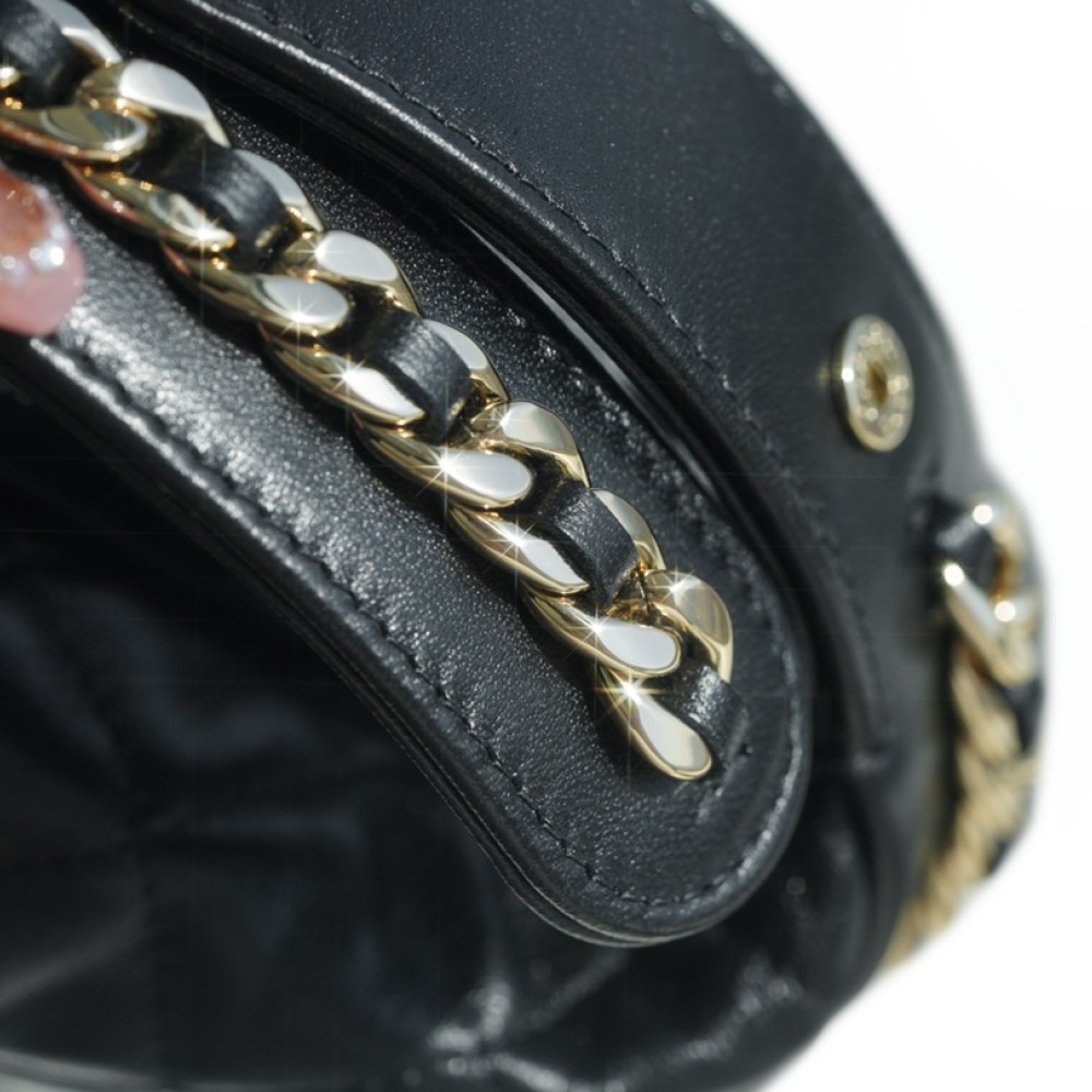 CHANEL AROUND POUCH HOBO BAG CHANEL AROUND POUCH HOBO BAG