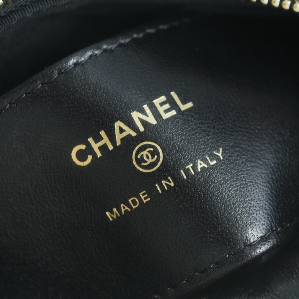 CHANEL AROUND POUCH HOBO BAG CHANEL AROUND POUCH HOBO BAG