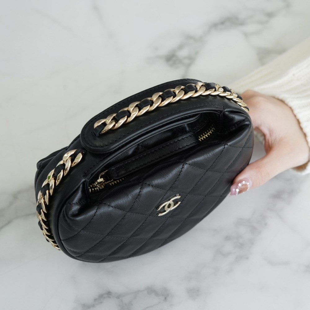 CHANEL AROUND POUCH HOBO BAG CHANEL AROUND POUCH HOBO BAG