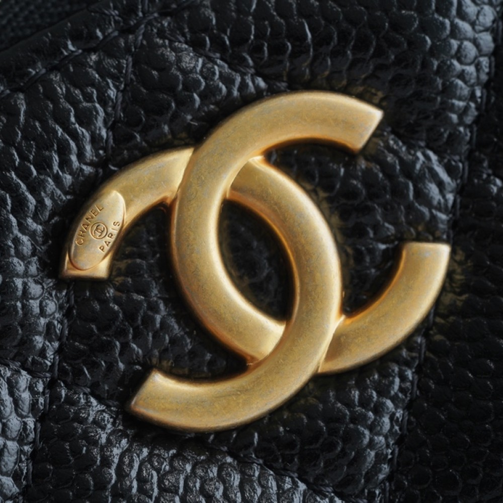 CHANEL PICK ME UP VANITY CACE CHANEL PICK ME UP VANITY CACE