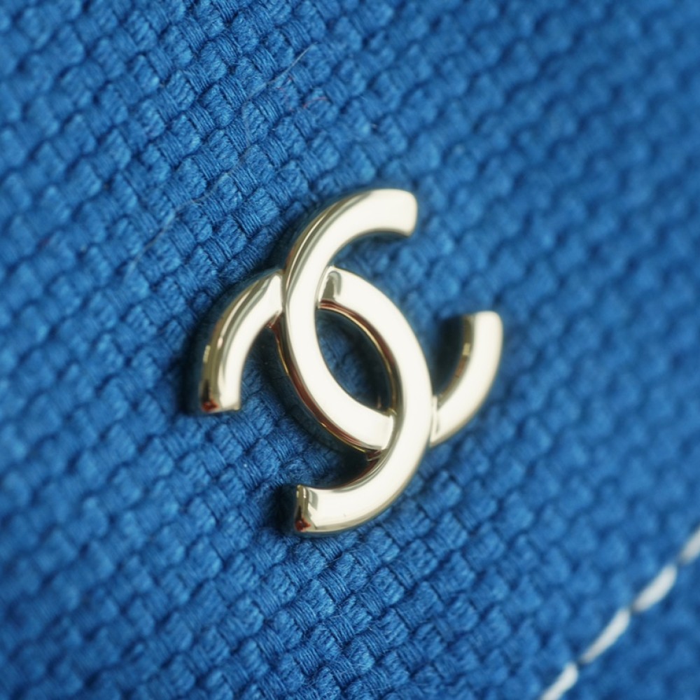 CHANEL MEDIUM DEAUVILLE TOTE BAG CHANEL MEDIUM DEAUVILLE TOTE BAG