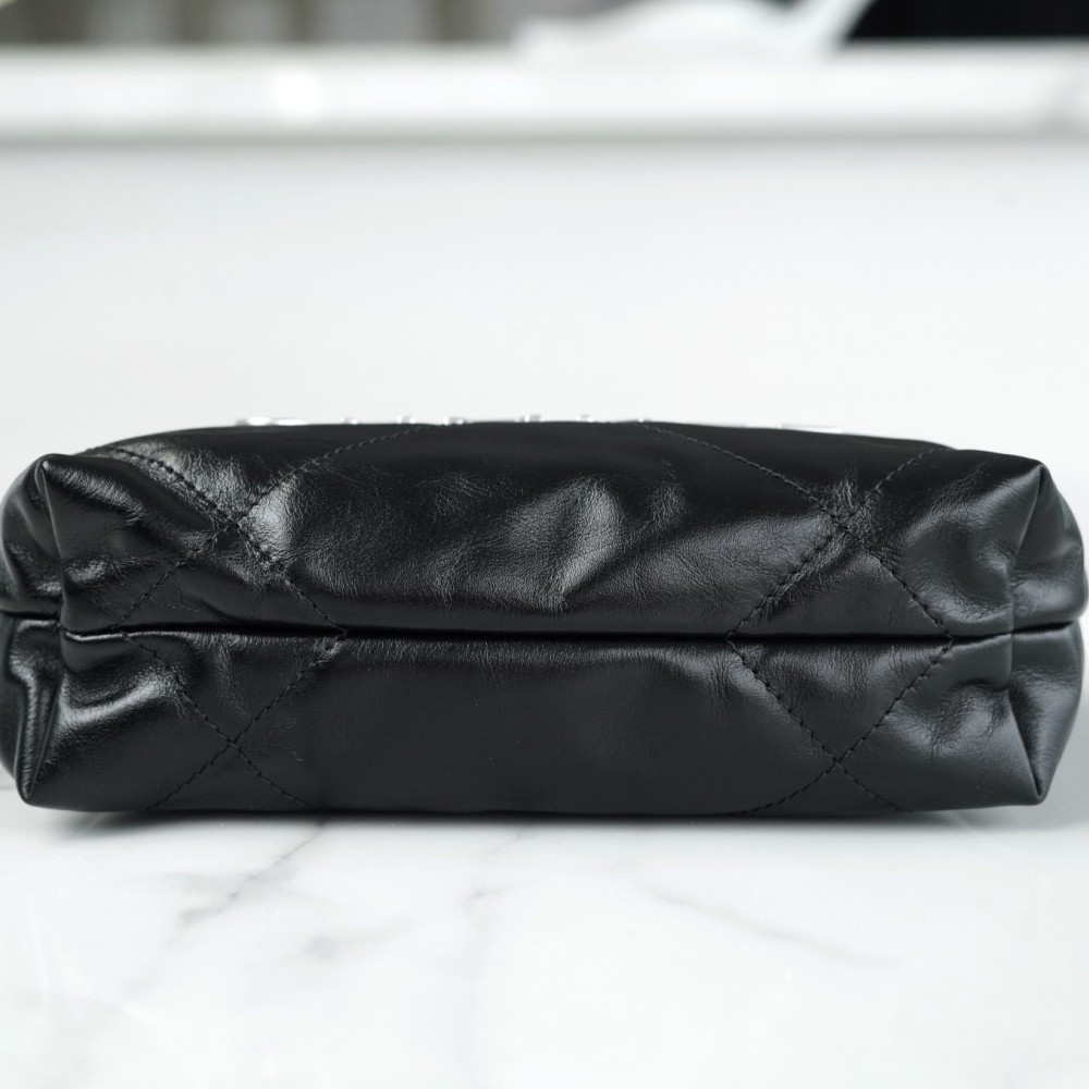 CHANEL 22 MINI BAG CHANEL 22 MINI BAG