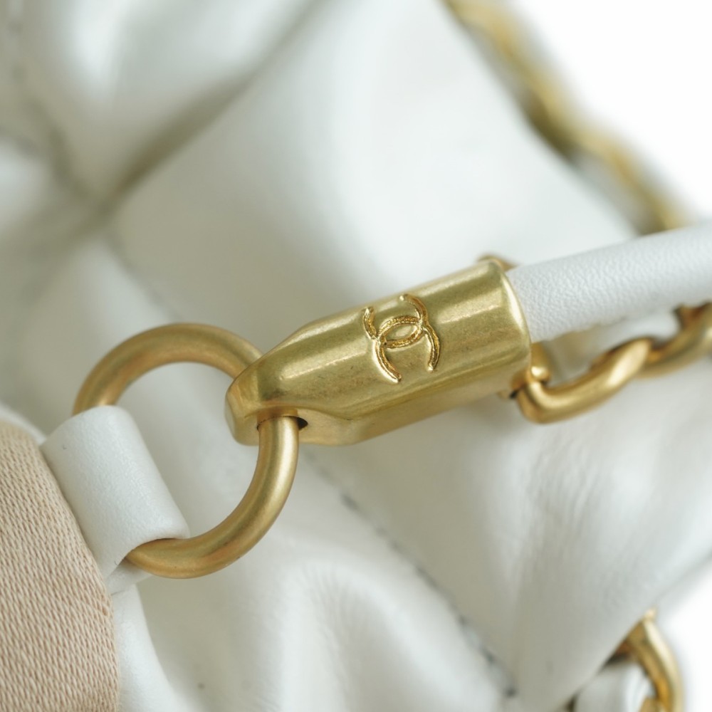 CHANEL 22 MINI BAG CHANEL 22 MINI BAG