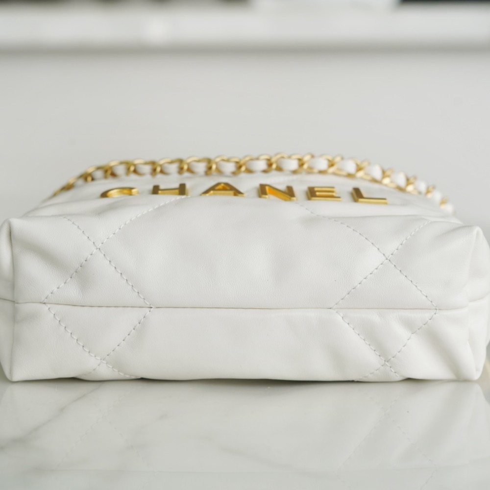 CHANEL 22 MINI BAG CHANEL 22 MINI BAG