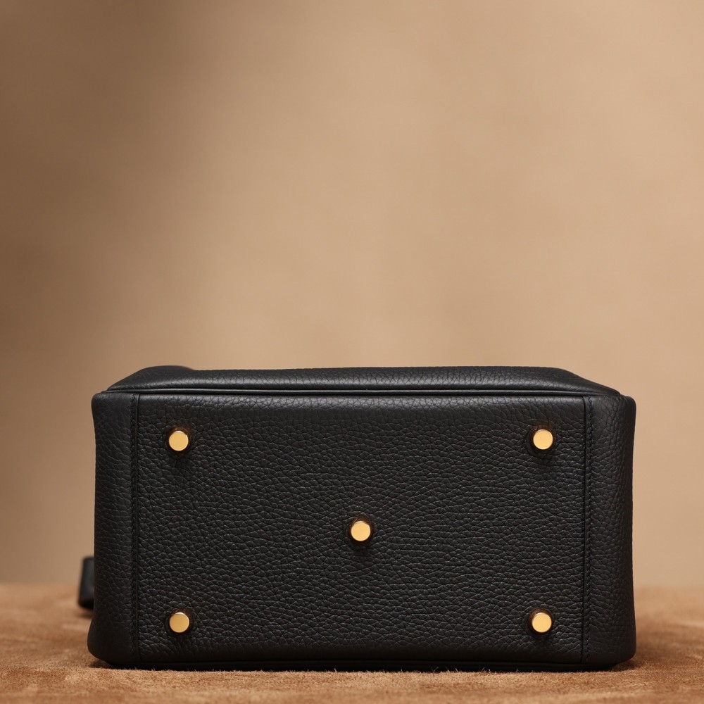 LINDY 26 BLACK TC LINDY 26 BLACK TC