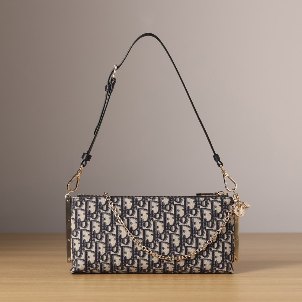 DIOR CLUB BAG DIOR CLUB BAG