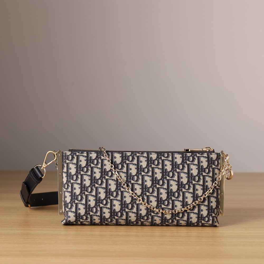 DIOR CLUB BAG DIOR CLUB BAG