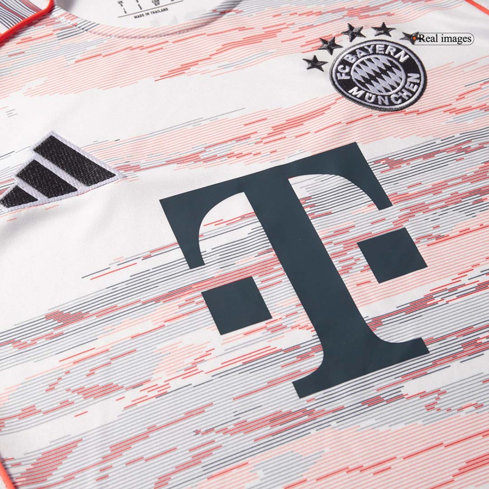 MÜLLER #25 Bayern Munich Away Soccer Jersey 2025/26 MÜLLER #25 Bayern Munich Away Soccer Jersey 2025/26