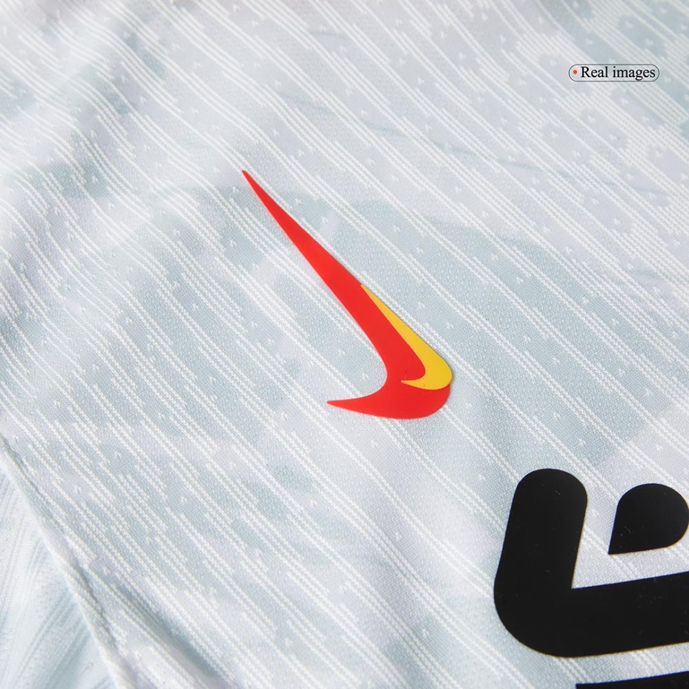 M.SALAH #11 Liverpool Third Away Players Version Soccer Jersey 2024/25 M.SALAH #11 Liverpool Third Away Players Version Soccer Jersey 2024/25