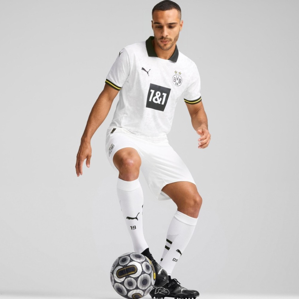 Borussia Dortmund Third Away Soccer Jersey 2024/25 Borussia Dortmund Third Away Soccer Jersey 2024/25