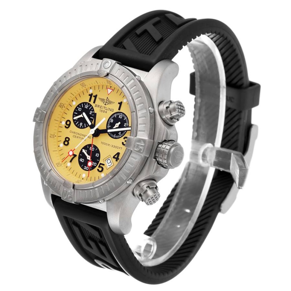 Breitling Aeromarine Chrono Avenger M1 Yellow Dial Titanium Mens Watch E73360 Breitling Aeromarine Chrono Avenger M1 Yellow Dial Titanium Mens Watch E73360