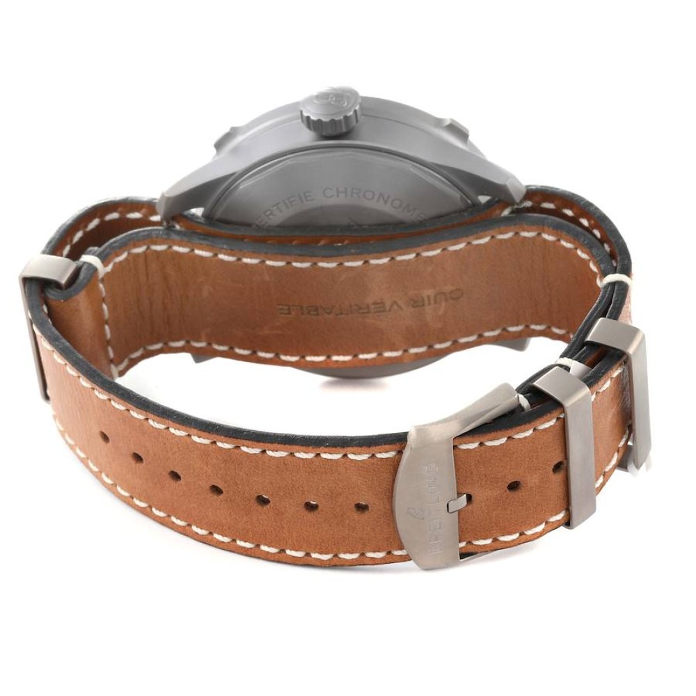 Breitling Navitimer Aviator Super 8 B20 Titanium Mens Watch EB2040 Breitling Navitimer Aviator Super 8 B20 Titanium Mens Watch EB2040