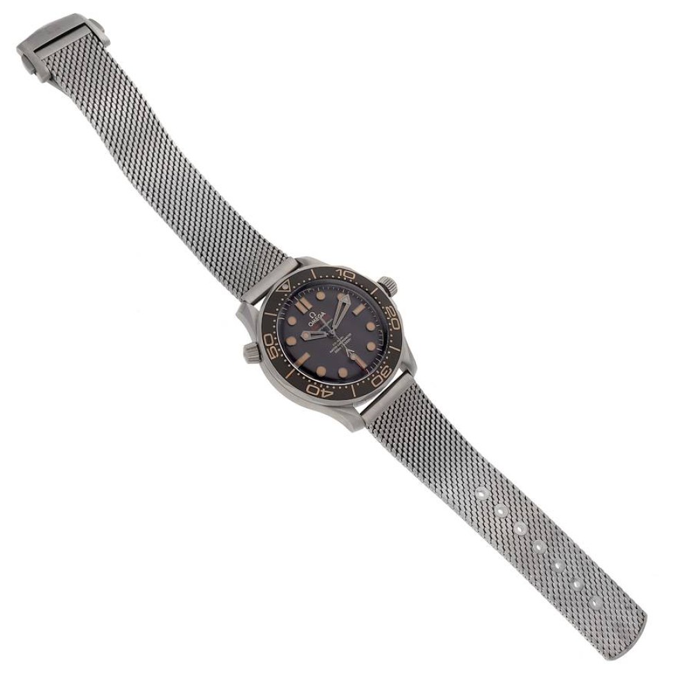 Omega Seamaster 007 Edition Titanium Mens Watch 210.92.42.20.01.001 Omega Seamaster 007 Edition Titanium Mens Watch 210.92.42.20.01.001