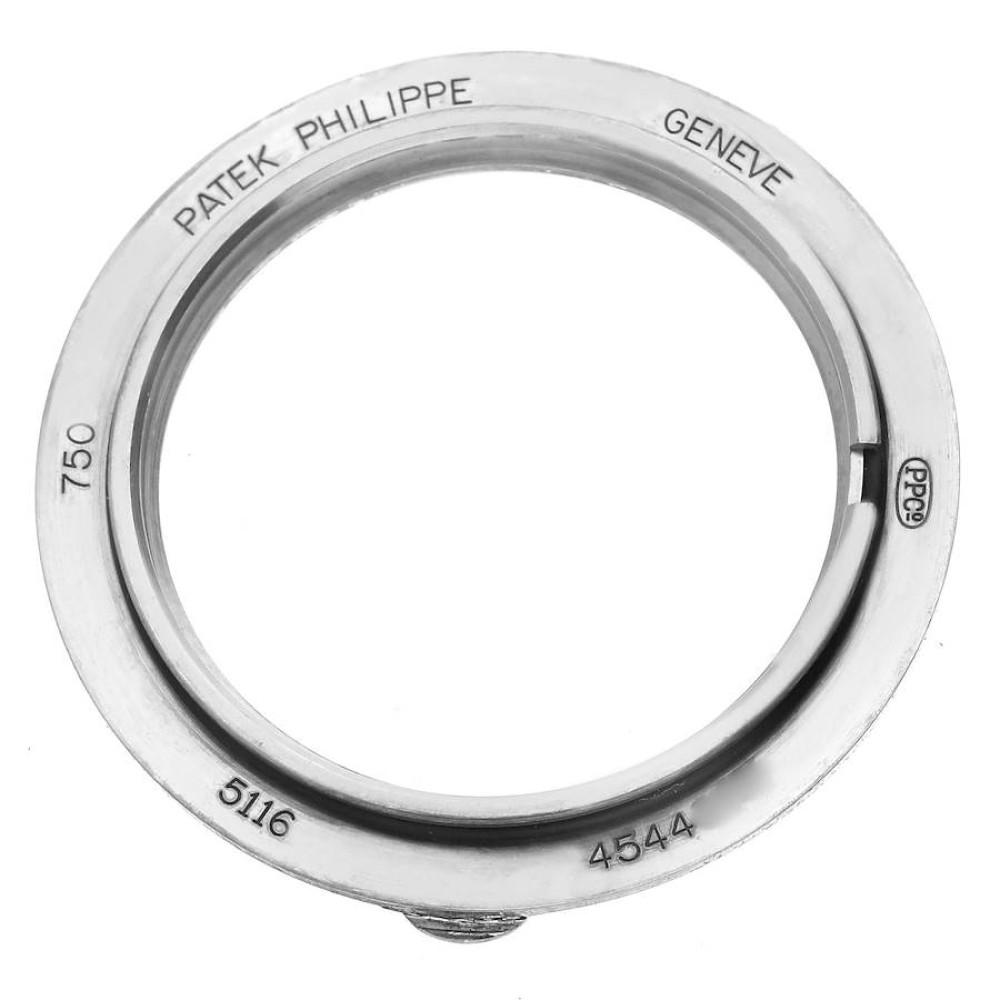 Patek Philippe Calatrava White Gold White Roman Dial Mens Watch 5116 Patek Philippe Calatrava White Gold White Roman Dial Mens Watch 5116