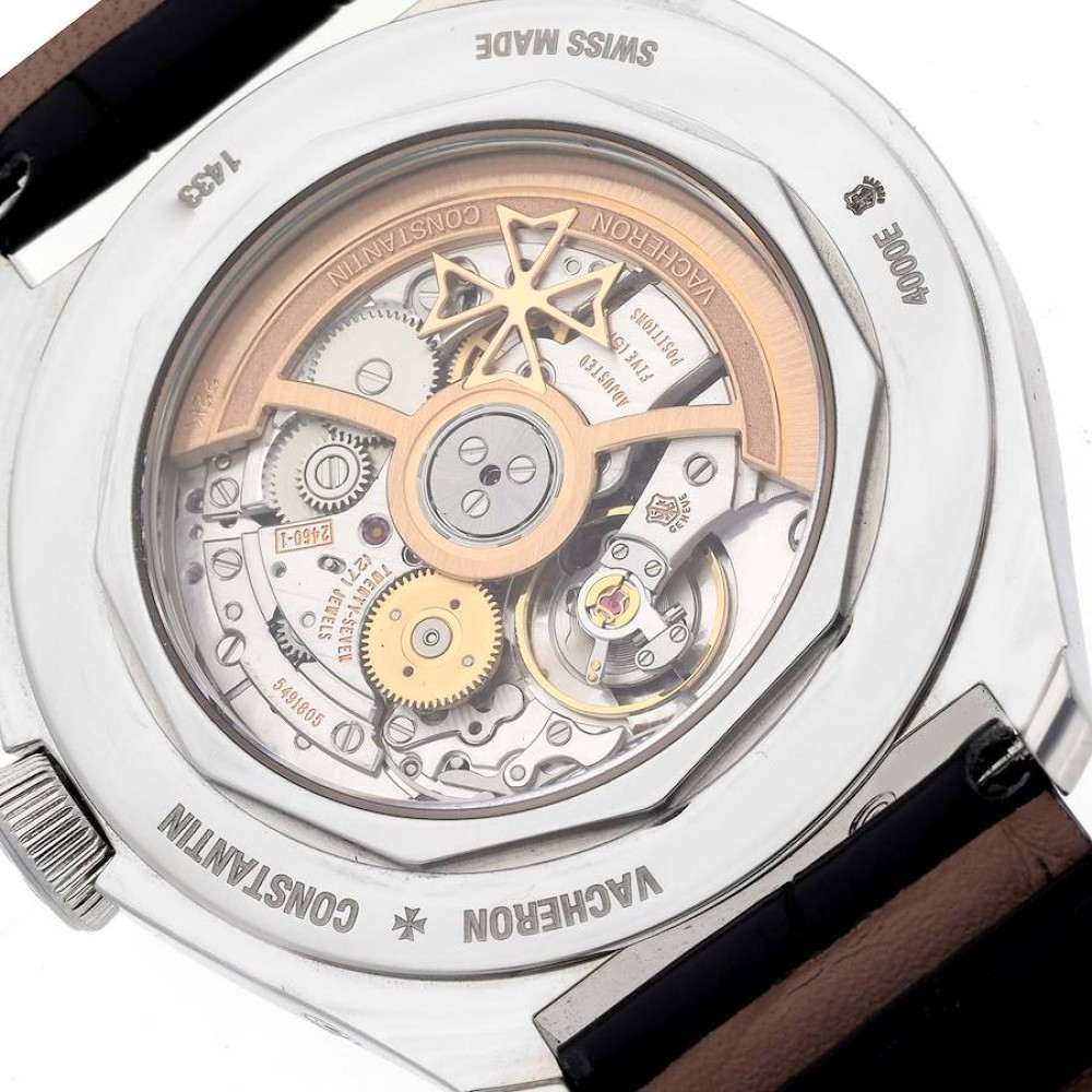 Vacheron Constantin FiftySix Complete Calendar Steel Mens Watch 4000E Vacheron Constantin FiftySix Complete Calendar Steel Mens Watch 4000E